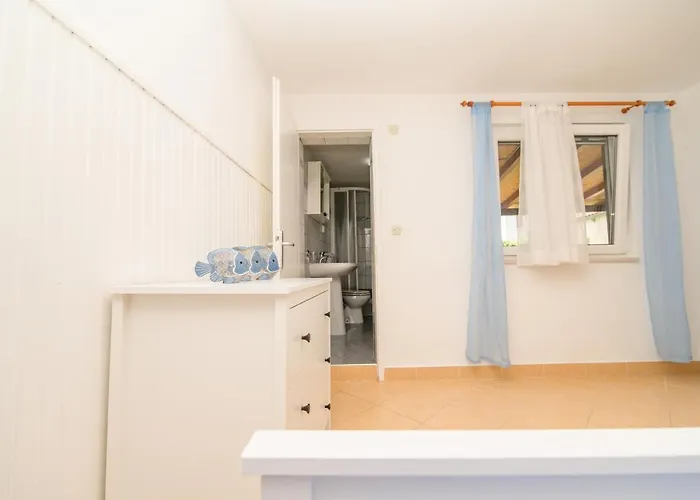 7963b Appartement Nerezine