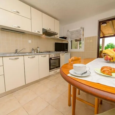 7963b Appartamento